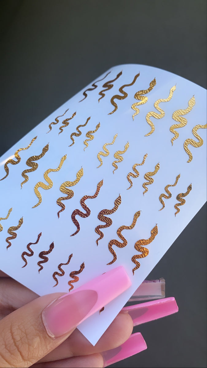 Gold Snakes – CultureAddicts